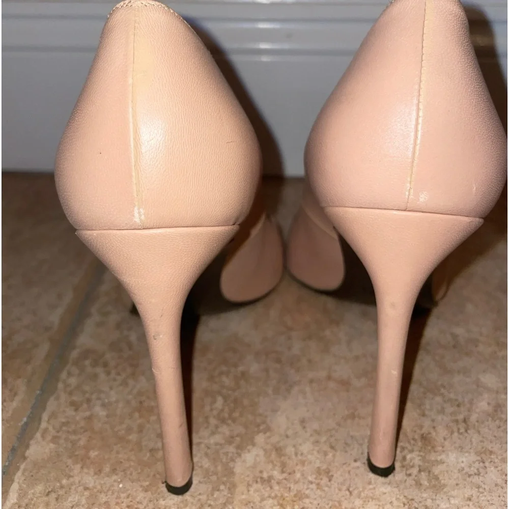 Stuart Weitzman Nude Leather Heels - Picture 6 of 8